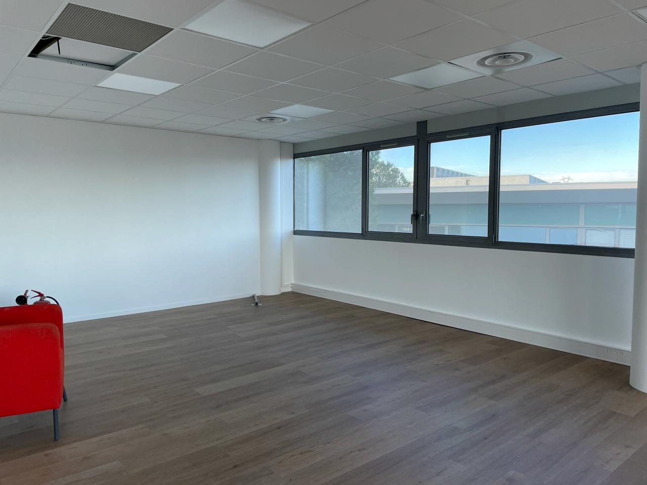 Bureau Aix-en-Provence 214m² Location bureau Aix-en-Provence Bouches-du-Rhône OLBUR2117207 11